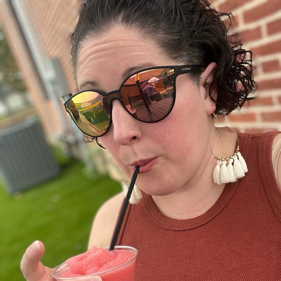 Profile Picture of Connie Haley (@tigerprincess05) on Poshmark