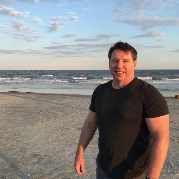 Profile Picture of Jeffrey Parrish (@jffrparrish) on Poshmark