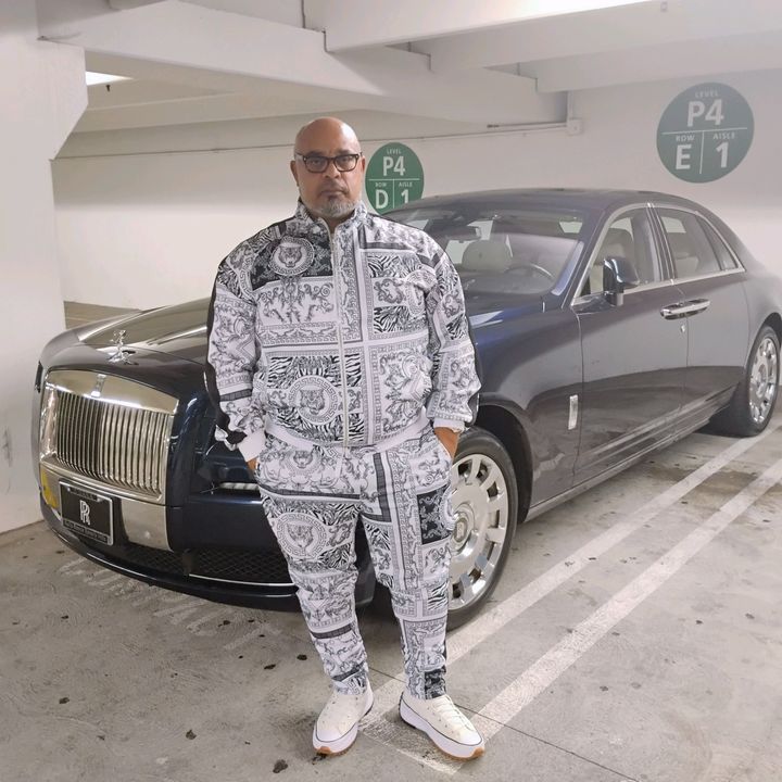 Profile Picture of toddapplebaum (@toddapplebaum) on Tiktok