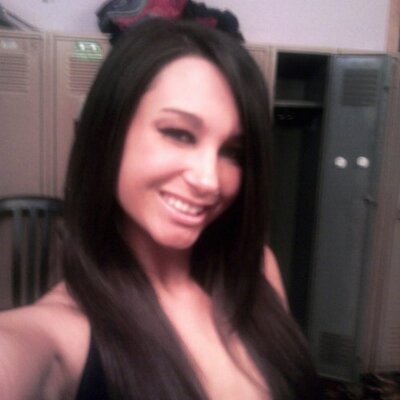 Jacquelyn Lawrence - Twitter Profile Picture of Jacquelyn Lawrence (@JacquelynJL) on Twitter