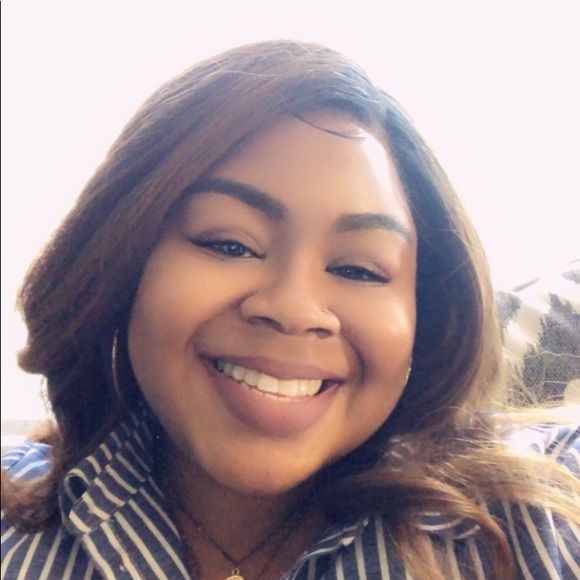 Profile Picture of Sylcelia Allen (@sylcelia) on Poshmark