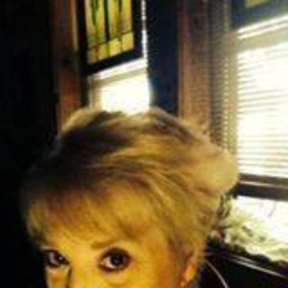 Profile Picture of Maria e. Capaldi (@marialena47) on Poshmark