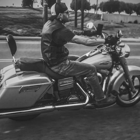 Profile Picture of Jesse Johnson (@jdub22385) on Poshmark