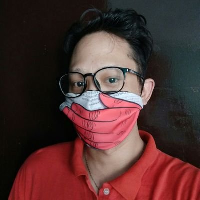 Profile Picture of Jonathan De Santos (@desamting) on Twitter