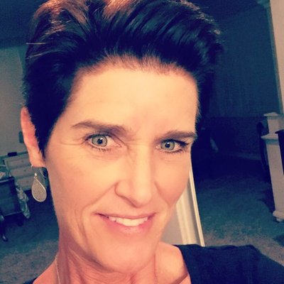 Profile Picture of Lisa Hershberger (@@lhershberger) on Twitter