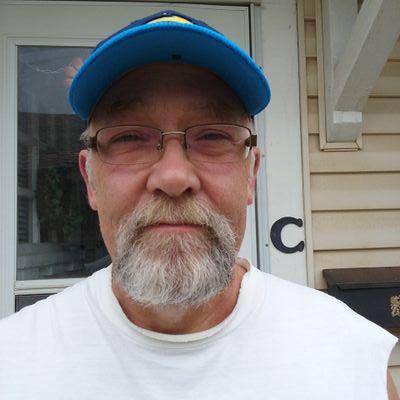 Profile Picture of Jeffrey Lusk (@1bluzcat) on Twitter