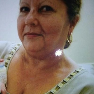 Profile Picture of Beth Simonetti (@beth_simonetti) on Twitter