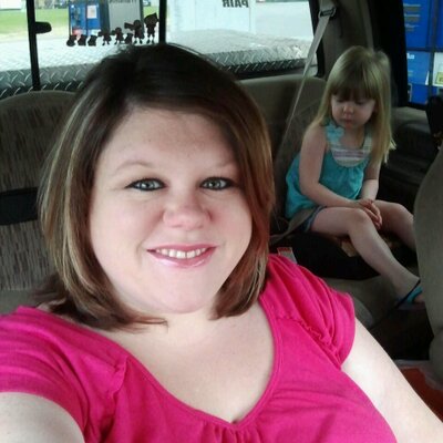 Profile Picture of Tabitha Mathis (@tabitha_mathis) on Twitter