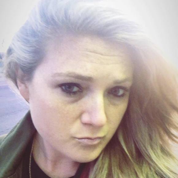 Profile Picture of Roanne Mesirow (@mezzirow) on Poshmark
