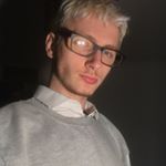 Profile Picture of Stephen Cobb (@stephendoesgraphics) on Instagram