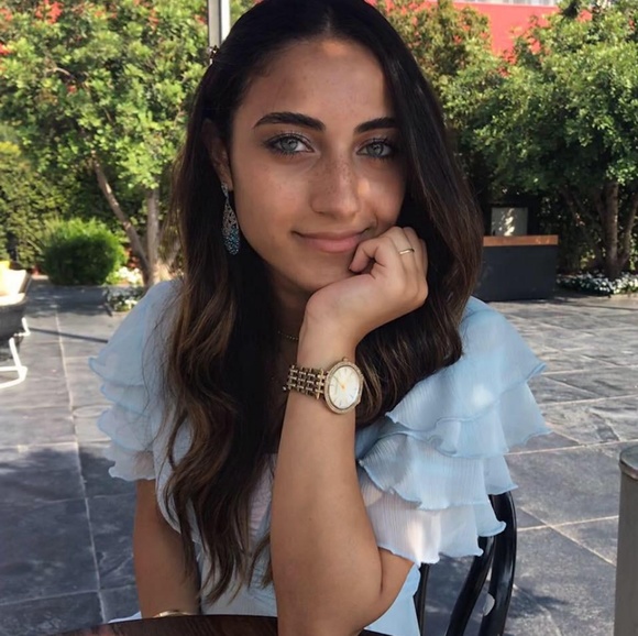 Profile Picture of Kathy Levinsky (@kathylevinsky) on Poshmark