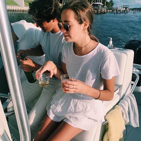 Profile Picture of Lilly Daniel (@daniellilly) on Poshmark