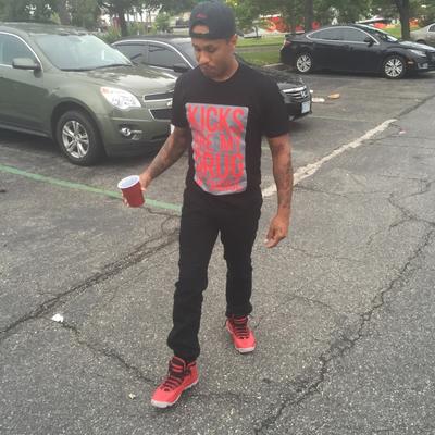 Profile Picture of J Dot (@JimmyEmery30) on Twitter