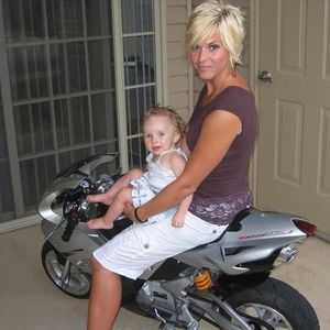 Profile Picture of Katie Bastian (@katbastian) on Myspace