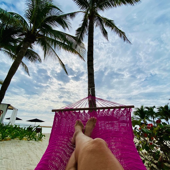 Profile Picture of Desiree Dundon (@desiree69) on Poshmark