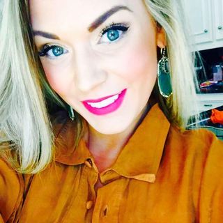 Profile Picture of Alexa Zelphia Moyer (@alexa.z.moyer) on Facebook