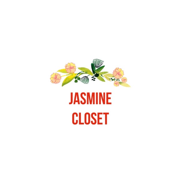 Profile Picture of Jasmine Abdullah (@jasmincloset101) on Poshmark
