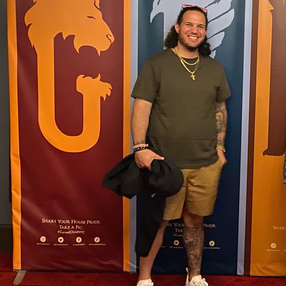 Profile Picture of Samuel Pagano (@spagano3413) on Poshmark