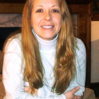Profile Picture of Betsy Whaley Cox (@betsywhaleycox) on Twitter