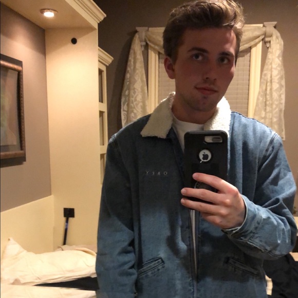 Profile Picture of Jacob Carroll (@jacobcarroll20) on Poshmark