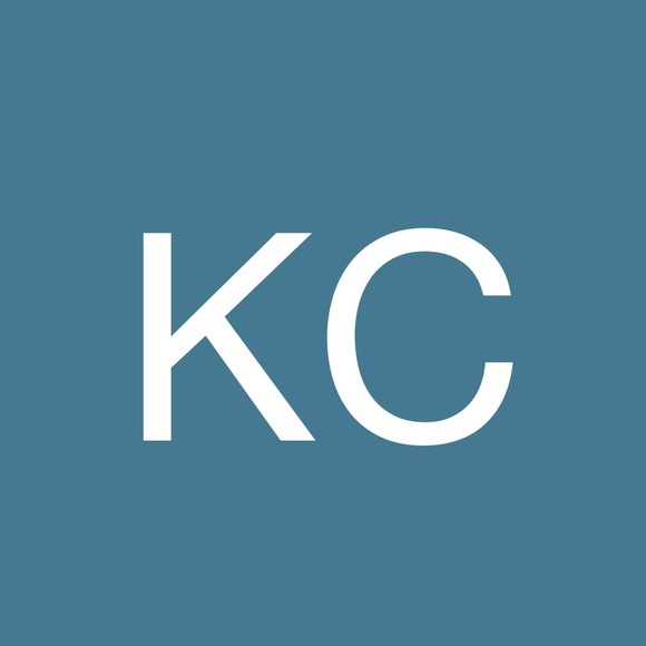 Profile Picture of Kim Calvin (@kimrcalvin33) on Poshmark
