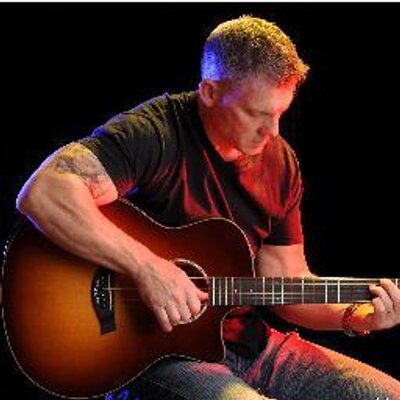 Profile Picture of Mark Loy Sings (@MarkLoySings) on Twitter