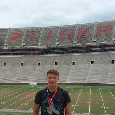 Profile Picture of Joshua Stapleton (@JoshStapleton54) on Twitter