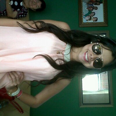 Profile Picture of Paula ★ Dueñas (@PaulitaDue) on Twitter