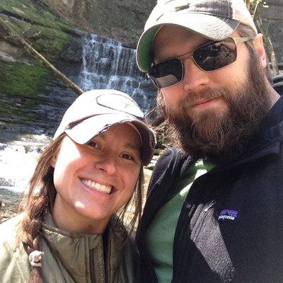 Profile Picture of Emily Carlton (@SimpleCharmLife) on Twitter