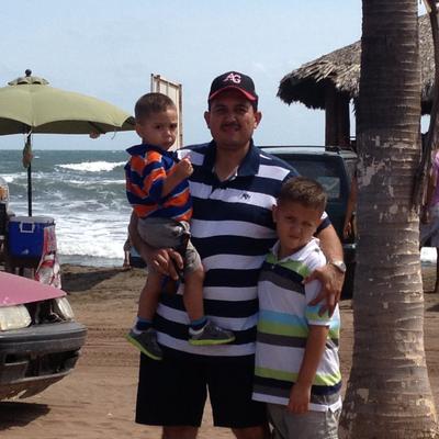 Profile Picture of José Eleazar Iribe L (@iribeleon) on Twitter