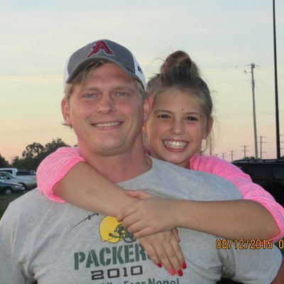 Profile Picture of Joshua Jon Blau (@THEBLAUSBROTHER) on Twitter