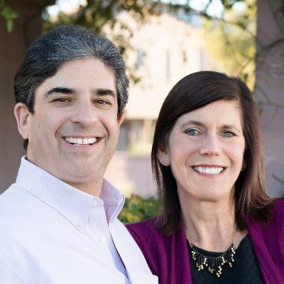 Profile Picture of Lisa Lundt & Andy Karpf (@LVREInfo) on Twitter