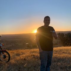 Profile Picture of Andrew Feather (@andrewfeather6) on Tiktok