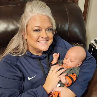 Profile Picture of Shannon Hansen (@shannon_hansen) on Instagram