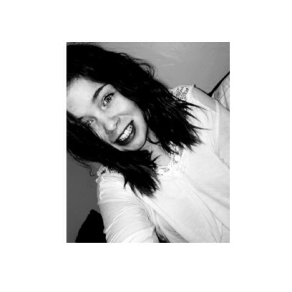 Profile Picture of Katie Coughenour (@katiecoughenour) on Poshmark