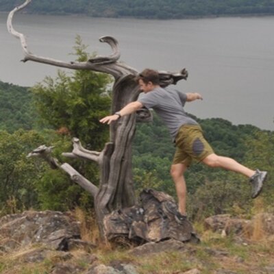 Profile Picture of Jeff Garnett (@leffertz) on Twitter