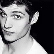 Profile Picture of Daniel Sharman Italia (@danielsharmanitalia) on Youtube