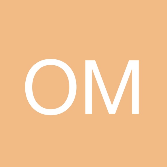 Profile Picture of Omar Mohamud (@omarwantstobuy) on Poshmark