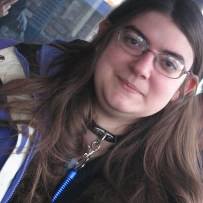 Profile Picture of Penelope Stowe (@colona13) on Twitter
