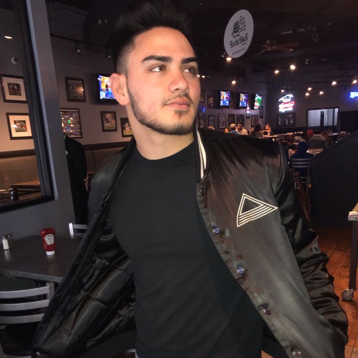 Profile Picture of Robert Doetsch (@wolfgang33_) on Tiktok