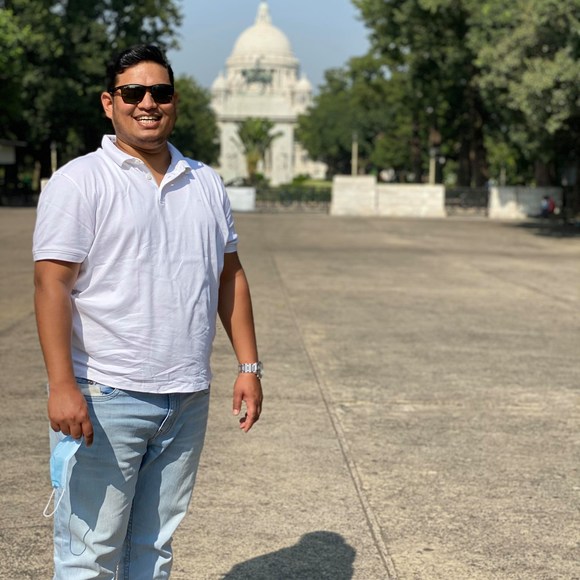 Profile Picture of Afaq Shaik (@afaq_shaik2002) on Poshmark