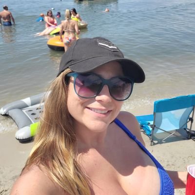 Profile Picture of Desiree Hamilton (@desiree95820184) on Twitter