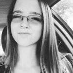 Profile Picture of Danielle Malek (@daniette_design) on Instagram