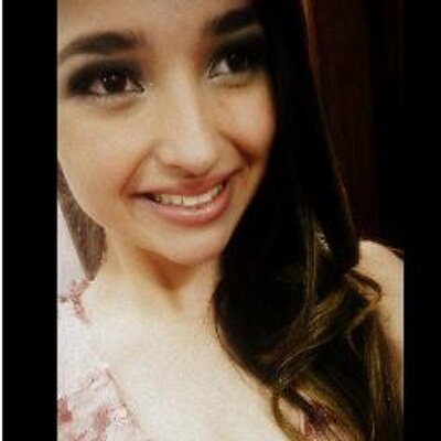 Profile Picture of Jessica Riegel (@jessiriegel) on Twitter