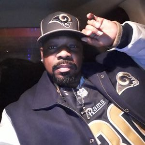 Profile Picture of Darwin Moore (@DarwinMoore11) on Twitter