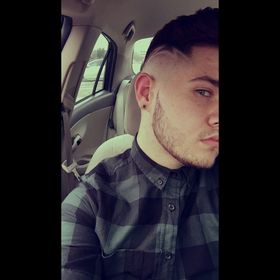 Profile Picture of Ethan Howell (@awesomeethan) on Pinterest