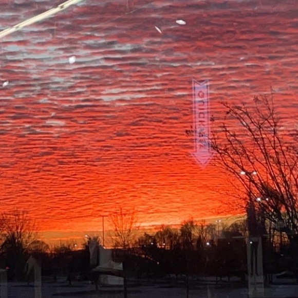 Profile Picture of Katelyn Howard (@howardkatelyn92) on Poshmark