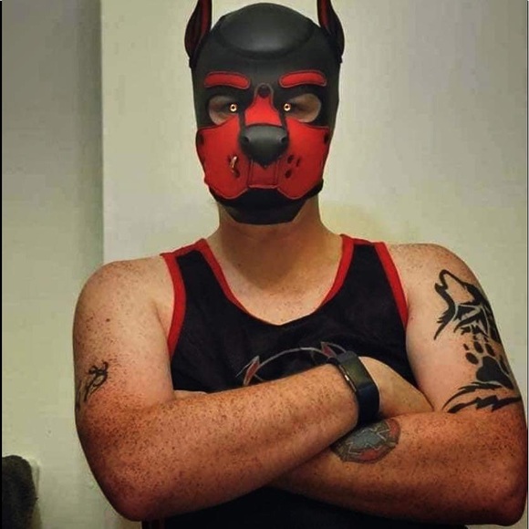 Profile Picture of Robert Humphrey (@roberthumphr677) on Poshmark