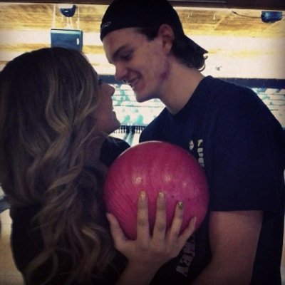 Profile Picture of Haley Risley (@hooey13) on Twitter