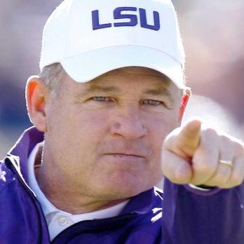 Profile Picture of Coach Les Miles (@miles_coach) on Twitter